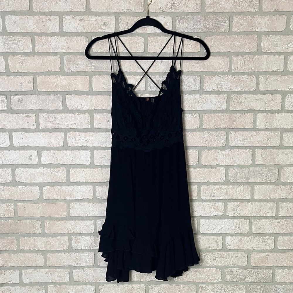 Free People Beach Lace Coverup- Size L